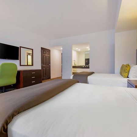 Quality Inn Nuevo Laredo Exterior foto