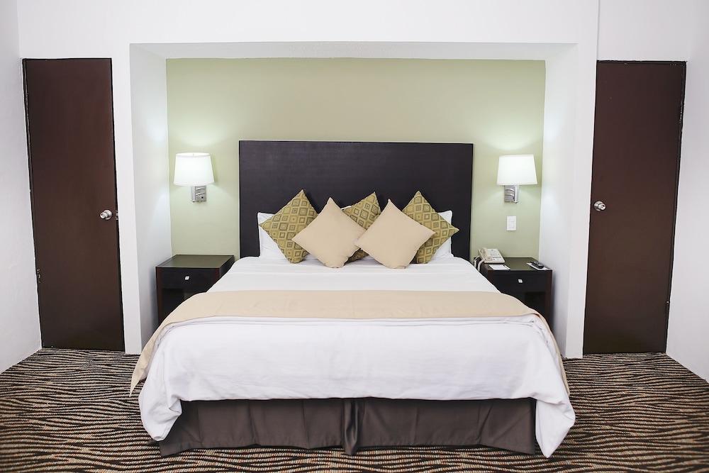 Quality Inn Nuevo Laredo Exterior foto