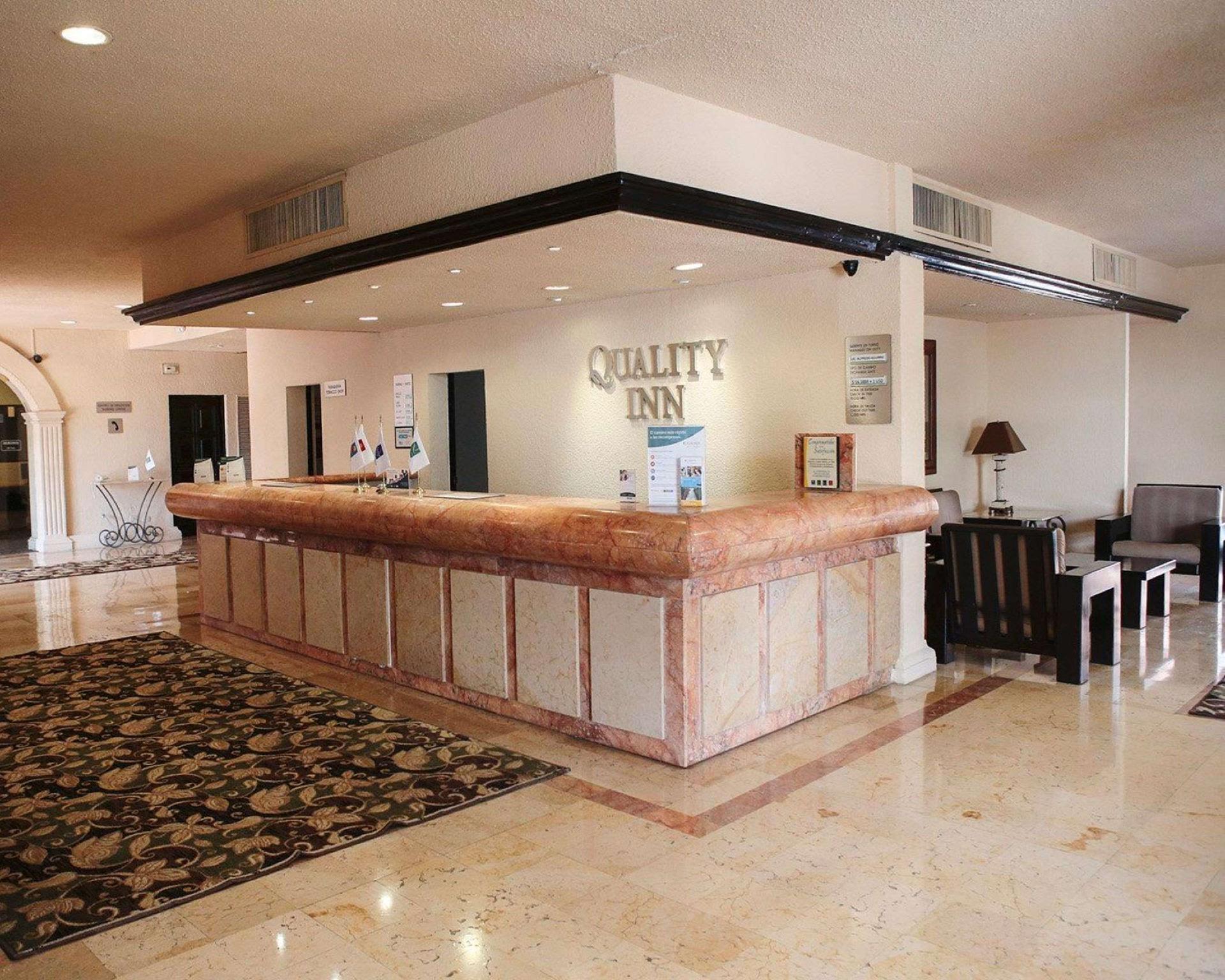 Quality Inn Nuevo Laredo Exterior foto