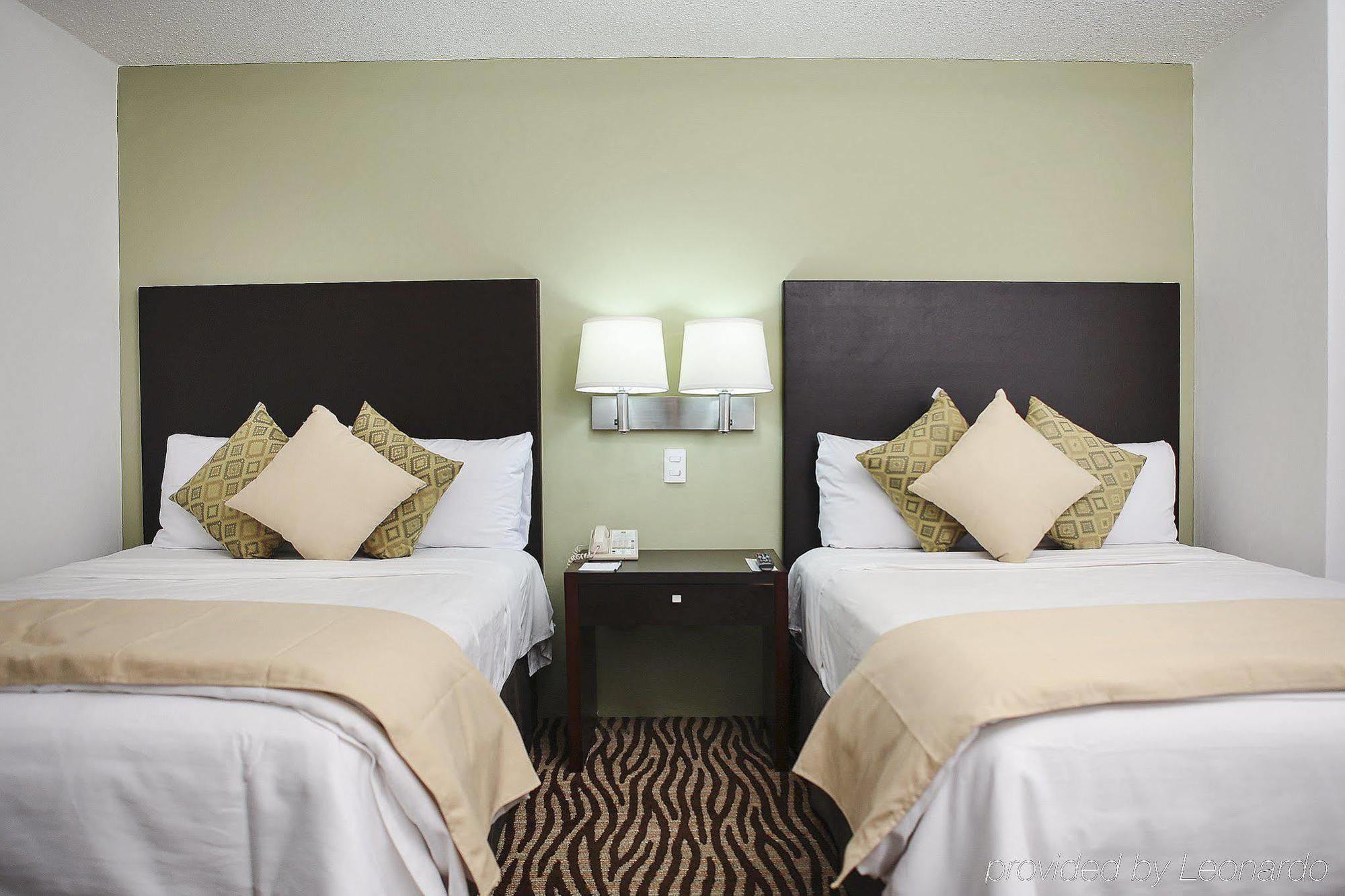 Quality Inn Nuevo Laredo Exterior foto